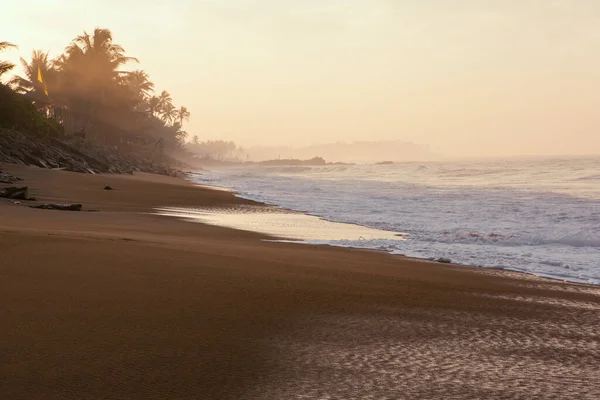 Prachtige Ansichtkaart Landschapsopname Van Het Pitiwella Strand Sri Lanka Bij — Stockfoto