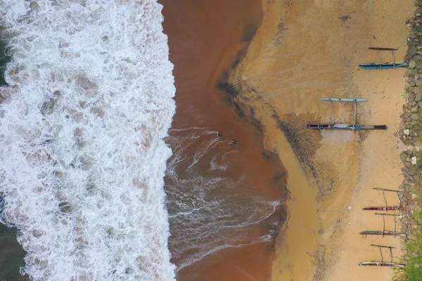 Drone Aéreo Vista Pássaro Tiro Costa Mar Com Água Azul — Fotografia de Stock