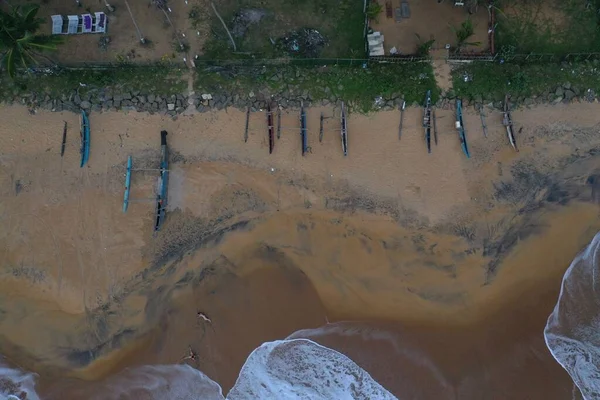 Drohnenaufnahmen Von Der Küste Mit Türkisfarbenem Wasser Einem Leeren Gelben — Stockfoto