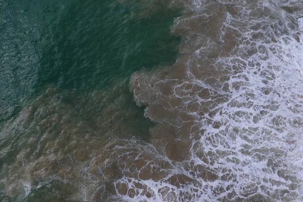 Drone Aéreo Vista Pássaro Tiro Superfície Mar Com Água Azul — Fotografia de Stock