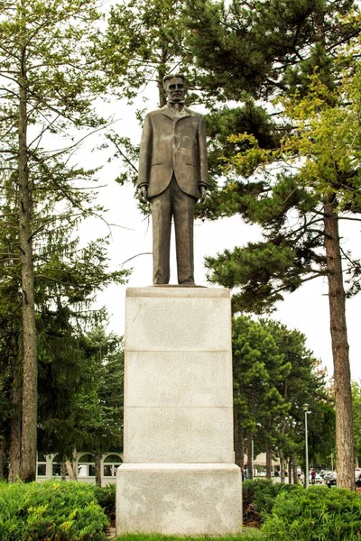 Belgrado Serbia Luglio 2018 Immagine Mostra Statua Nikola Tesla Posta — Foto Stock