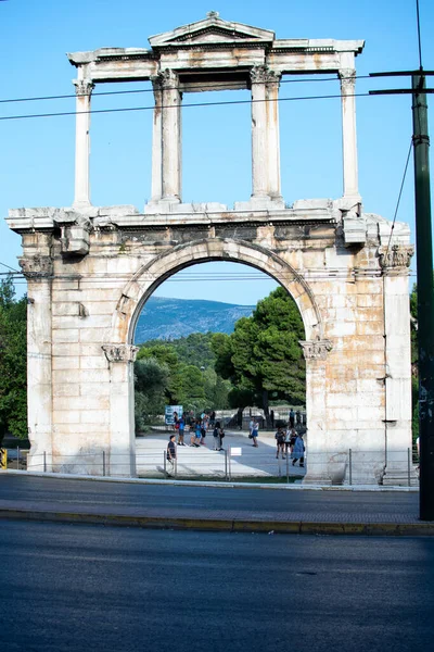 2015 Athens Greece Arch Hadrian Blue Sky Background — 스톡 사진