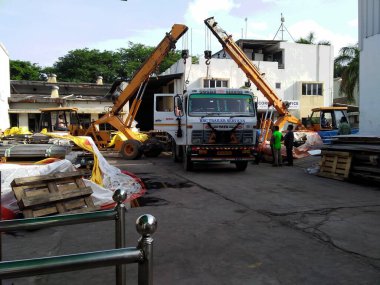 Hint endüstrisi ve makinesi