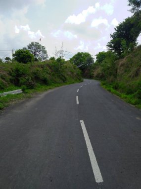 Vadodara Gujarat Hindistan 'dan bir çıngırak ve dağ