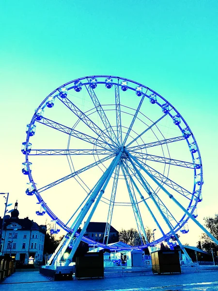 Buntes Riesenrad Der Innenstadt Von Györ Einem Winterabend — Stockfoto