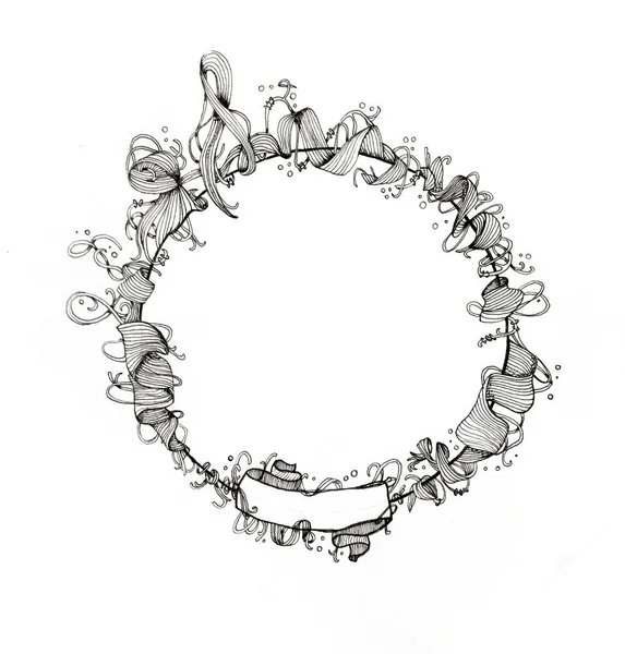 mürekkep çizin fantezi çiçekli yuvarlak çerçeve çiçek