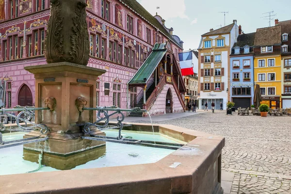 法国Mulhouse的Picturesque Alsatian村 — 图库照片