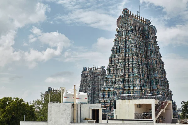 Madurai, Hindistan 'daki Meenakshi Hindu tapınağı.