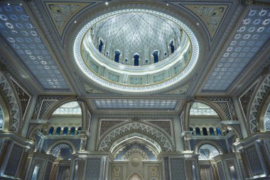 Abu Dabi, Emirlikler 'den Qasr Al Watan