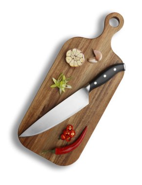 Kırmızı biber, sarımsak, taze soğan ve bıçak beyaz arka planda tahta kesme tahtası.