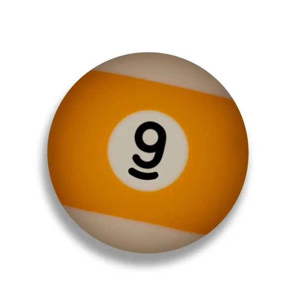 İzole edilmiş 9 numaralı sarı bilardo topu, beyaz arka planda gölge bırakıyor.