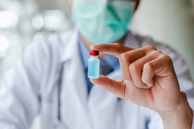 Araştırmacılar, Coronavirus covid-19 hastaları için tedavi verisi olarak virolojinin yapısını araştırıyor ve Coronavirus covid-19 'un yayılmasını önlemek için bir aşı hazırlıyorlar..