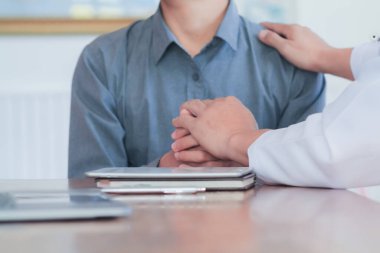 Prostat kanseri konusunda endişelenen hastalar prostat kanseri konusunda uzman ve kanser tedavisinde yetenekli danışmanlardan tavsiye isterler. Prostat kanseri tedavisi