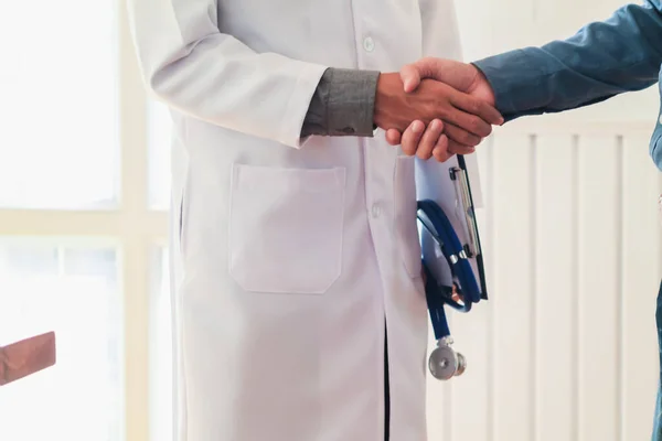 Pacientes Visitam Médico Para Consultar Verificar Saúde Doença Atual Fim — Fotografia de Stock