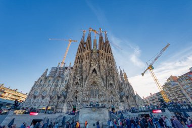 BARCELONA, İspanya - NOVEMBER 03, 2018: Sagrada Familia Katedrali Gaudi, Barcelona, İspanya