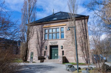 OSLO, NORway 28 Nisan 2018: Oslo Üniversitesi 'ndeki Doğal Tarih Müzesi Norveç' in en eski ve en büyük doğa tarihi müzesidir. Norveç 'in Oslo şehrinde Toyen Mahallesi' nde yer almaktadır..