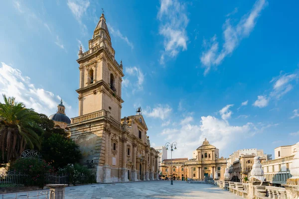 Zicht Sint Johannes Doper Kerk Badia Kerk Prachtige Siciliaanse Barokke — Stockfoto