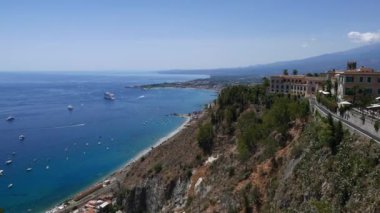 Taormina 'daki körfez manzarası