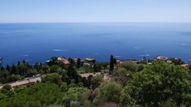 Taormina, Sicilya, İtalya 'daki antik Yunan tiyatrosundan Güzel Panoramik Manzara