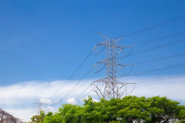 Zaterdag Hoogspanning Hoogspanning Elektriciteitspalen — Stockfoto