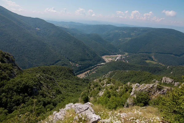 Sırbistan Kablar Dağı Üzerindeki Bakış Açısı — Stok fotoğraf