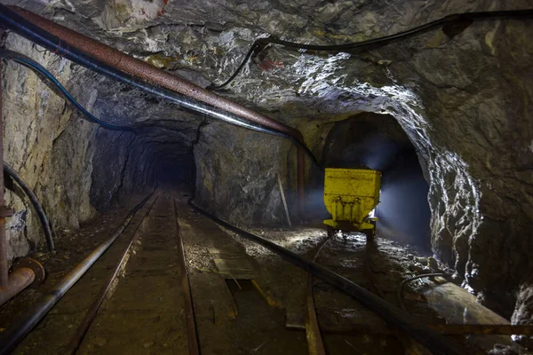 Тунель Мідному Руднику Сербія — стокове фото