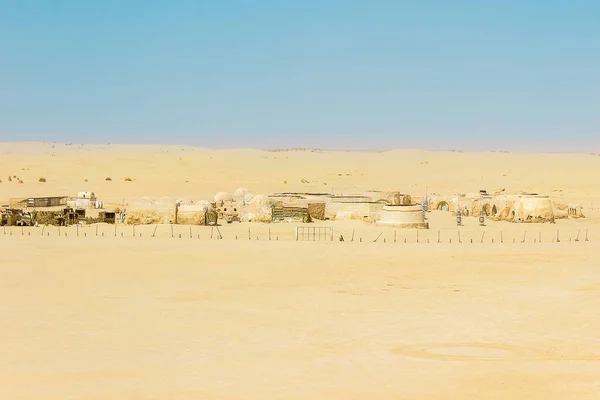 Иконописная Деревня Используемая Знаменитый Фильм Звездных Войнах Пустыне Сахара Тунисе — стоковое фото