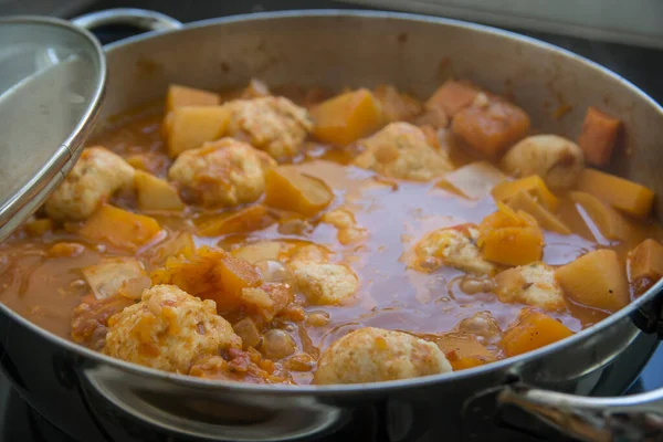 Sopa Tradicional Calabaza Kubbe Famoso Plato Sopa Albóndigas Oriente Medio — Foto de Stock