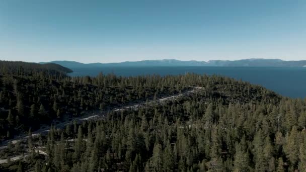 Images cinématographiques de 4K Emerald Bay Road — Video