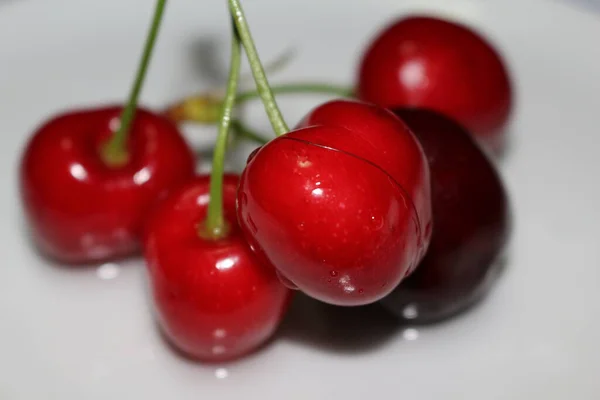 Rote Kirschen Aus Nächster Nähe — Stockfoto