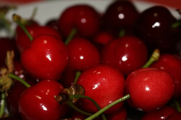 Red Cherries Close — Stock Photo, Image