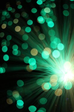 Fiber optik lamba müstehcen ışıklandırma efektleri üretir