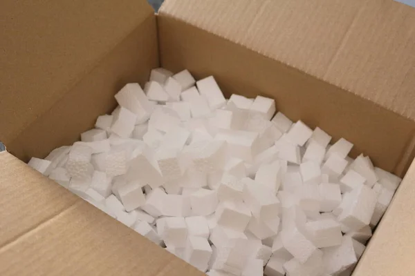 Caja Cartón Con Piezas Poliestireno Para Embalaje — Foto de Stock