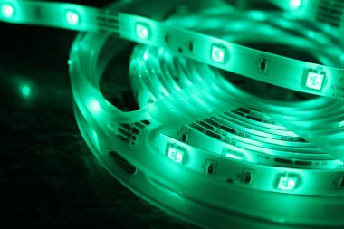 Çok renkli LED şerit, soğuk ışık iç aydınlatma için parlak kurdele