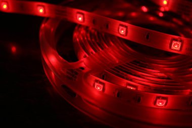 Çok renkli LED şerit, soğuk ışık iç aydınlatma için parlak kurdele