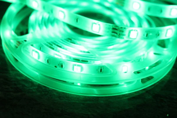 Çok renkli LED şerit, soğuk ışık iç aydınlatma için parlak kurdele