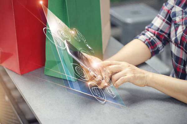 Woman Using Mobile Payments Online Shopping Icon Customer Network Connection — Stock Photo, Image