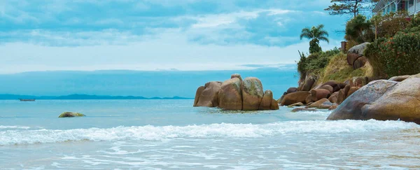 Barra da Lagoa plajı, Florianopolis adası Brezilya,