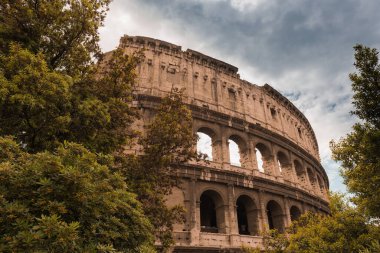 Roma 'da kolezyum, yüksek çözünürlüklü Roma amfeteatörü