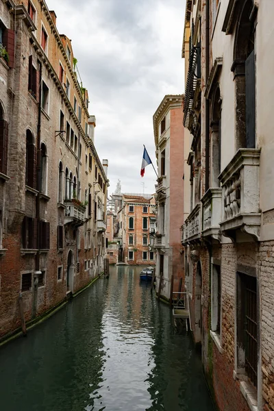 Canais Veneza Durante Dia Alta Resolução Orientação Vertical — Fotografia de Stock