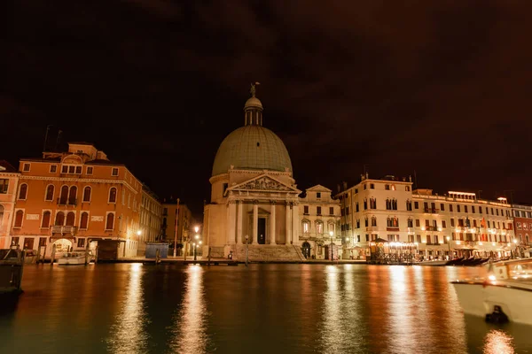 Kanäle Von Venedig Charakteristische Sicht Auf Die Insel Nachts Horizontale — Stockfoto