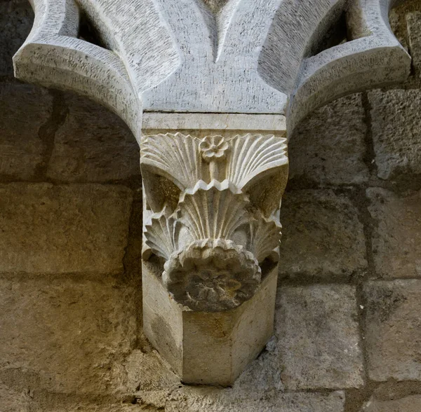 Detalj Gammal Stenkyrka — Stockfoto