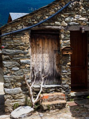 Girona 'daki Queralbs dağ köyü