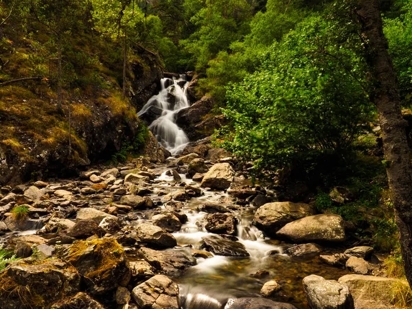 Cachoeira Nas Montanhas Huesca — Fotografia de Stock