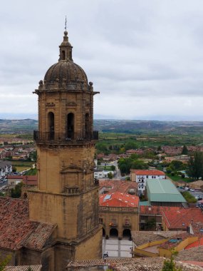 Alava 'daki Bastida Kilisesi manzarası