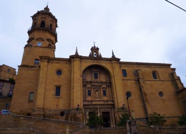 Alava 'daki Bastida Kilisesi manzarası