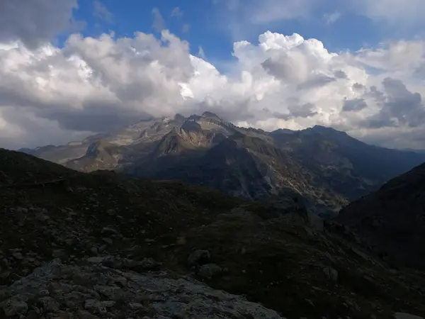 Vue Depuis Sommet Une Montagne Des Pyrénées — Photo