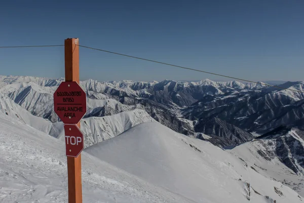 Gudauri Georgia Şubat 2019 Kayak Merkezi Dikkat Levhası — Stok fotoğraf