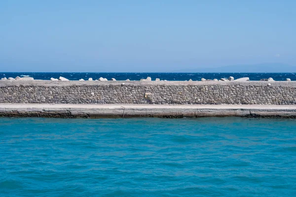 美しい海の風景を背景に — ストック写真