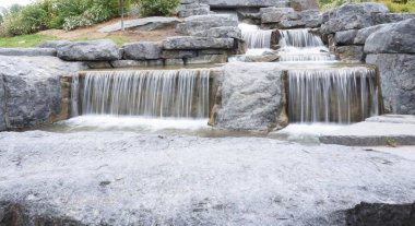 Bir şelalenin uzun pozu, Mount Royal, Montreal, Kanada